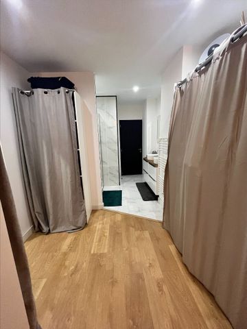 Location Appartement 2 pièces 54m² - Photo 4