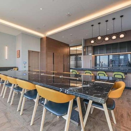 Bloom East, Nine Elms, Sw, Nine Elms, SW11 - Photo 1