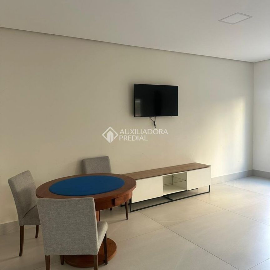 Apartamento com 2 quartos e 65m² para alugar em Vila Bastos, Santo André. - Photo 1