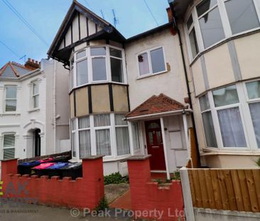 2 bedroom flat to rent - Photo 5