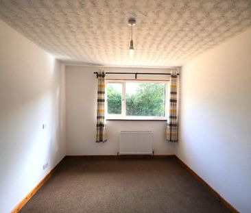 3 bedroom bungalow to rent - Photo 2