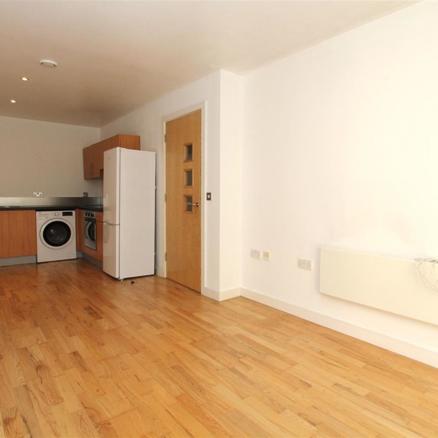 Waterloo Apartments, Leeds City Centre, LS10 1JA - Photo 1