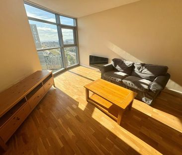 2 bedroom apartment to rent - Photo 2