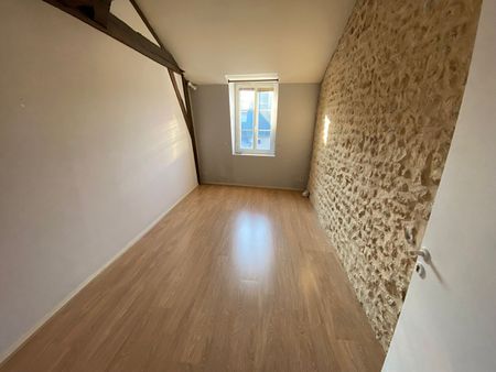 Spacieux T3 – hyper centre Poitiers – 96.85 m² - Photo 4