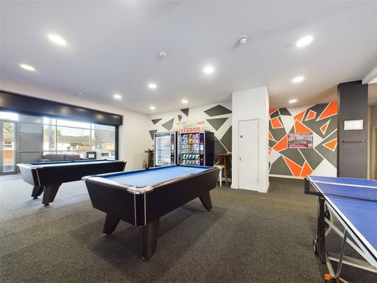 1 bedroom property to rent - Photo 1