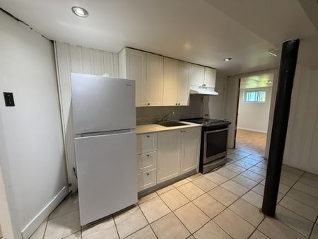 For Lease - 40 Gilbey Drive Unit# Lower Unit, Cityview - Parkwoods Hills - Rideau Shore, Ontario - Photo 3