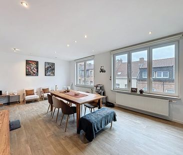 Appartement te huur - Foto 2