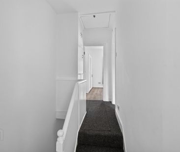 17 London Road, Belfast, BT6 8EY - Photo 1