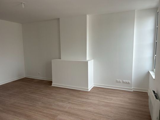Location appartement 2 pièces, 40.05m², Rochefort - Photo 1