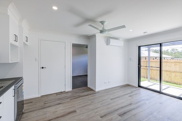 Brand New 2 Bedroom Duplex! - Photo 1
