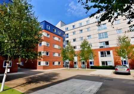 Copper En Suite - Photo 5