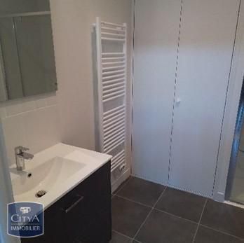 Location Appartement 1 pièce 36m² ANGERS 49100 - Photo 2