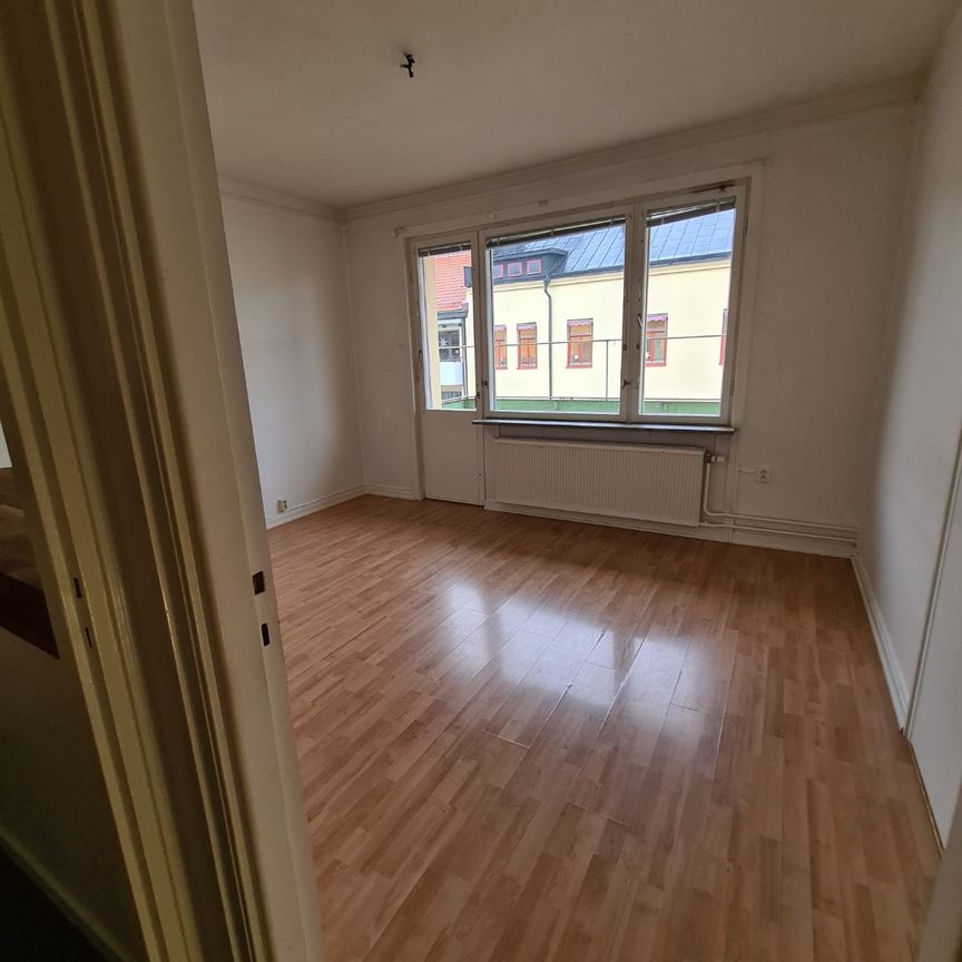 Poppelgatan 4 A - Photo 1