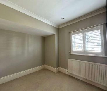 Oakhurst Rise, Carshalton, SM5 - Photo 3