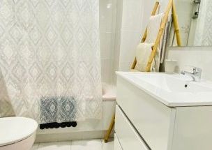 alicante, Valencian Community 03015