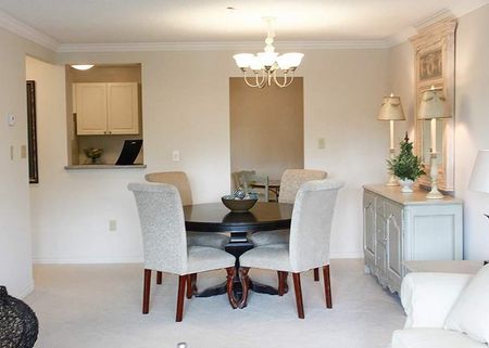 The Azalea at the Royal Gardens - Photo 3