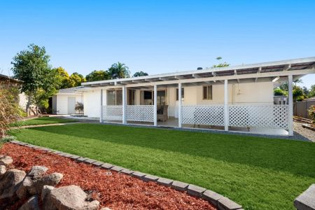 The Perfect Blend of Modern Convenience and Comfort - Photo 4