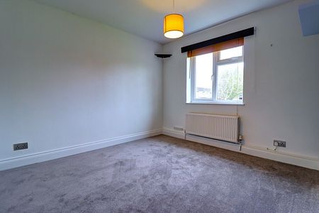 3 bedroom flat to rent, - Photo 2