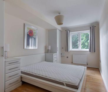 3 bedroom apartment to rent - Photo 4