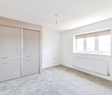 3 bedroom house to rent Wheatsheaf Close, Wellingborough, North Nor... - Photo 1