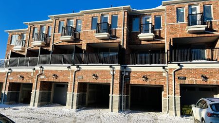 For Lease - 2959 Gatestone Path, Pickering, Ontario - Photo 2