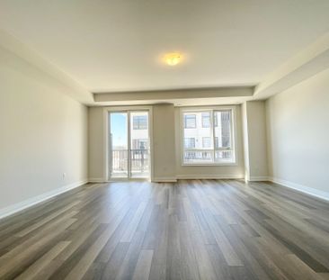 For Lease - 7 William Russell Lane, Richmond Hill, Ontario - Photo 4