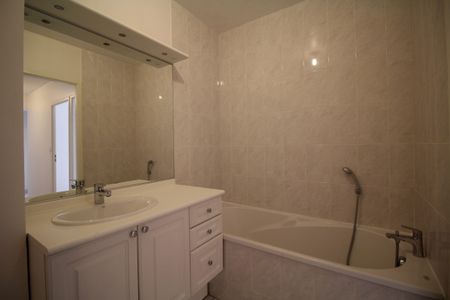 Location Appartement 3 pièces 62m² NANTES 44300 - Photo 3