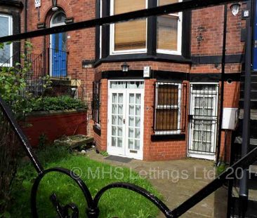 3 Bedroom Ground Floor Flat for rent in Regent Park Terrace - Photo 6