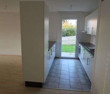 Helle 3.5-Zimmer-Wohnung mit Sitzplatz - Photo 3