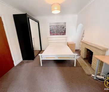 5 bedroom detached house to rent - Photo 1