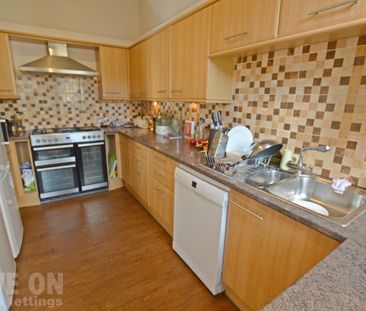 Wimborne Road, Poole - Photo 1