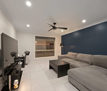 Beautifully Renovated 3-Bedroom Home - $650 per week - Photo 1