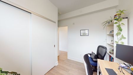 For Lease - 3258 Dundas Street, Toronto, Ontario - Photo 3