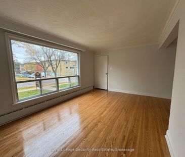 For Lease - 56 Leduc Drive Unit# 1, Toronto, Ontario - Photo 2