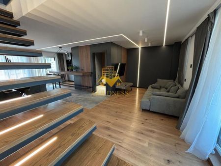 Penthouse mobilat lux, parcare, AC, bloc nou, Semicentral, zona Horea - Photo 2