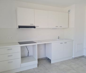 APPARTEMENT T2 - 42 M² + GARAGE - 74250 FILLINGES - Photo 4