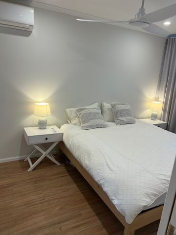 Burleigh Waters - Photo 2