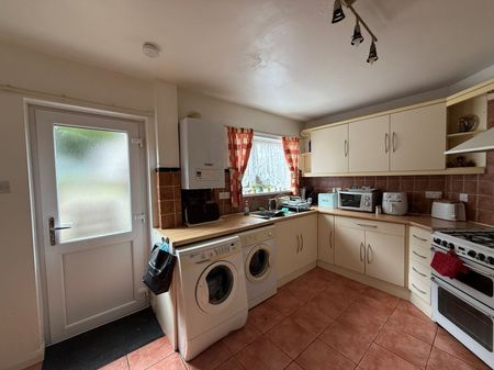 Beake Avenue, CV6, Coventry - Photo 5