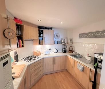 1 bedroom flat to rent - Photo 4