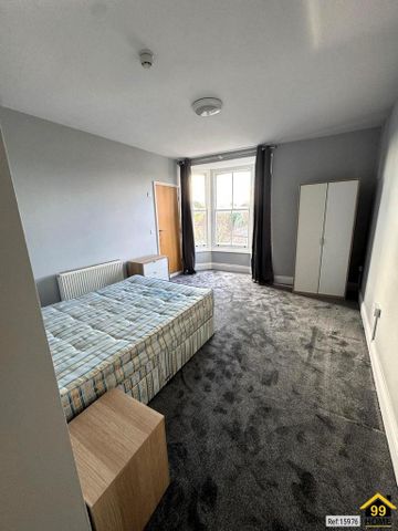 1 bedroom penthouse to rent - Photo 5