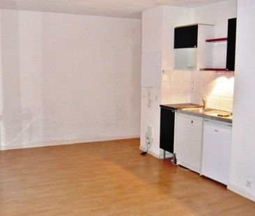 Location Appartement 1 pièce 31m² PAU 64000 - Photo 1