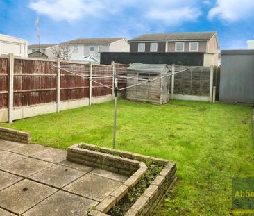 Burnt Mills, Basildon - Photo 4