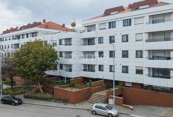 Apartamento T4 em Porto