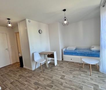 Location Appartement 1 pièce 23m² TROYES 10000 - Photo 5