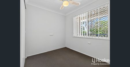 HUGE DUAL LIVING POTENTIAL - Photo 4