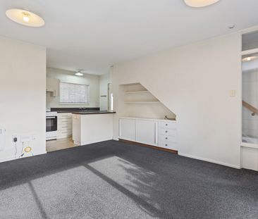 Your Perfect Merivale Home - A Two-Bedroom Property - Photo 2