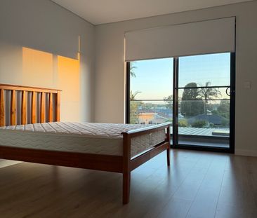 Condell Park - Photo 3