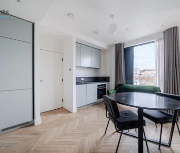 Studio to rent - Photo 1