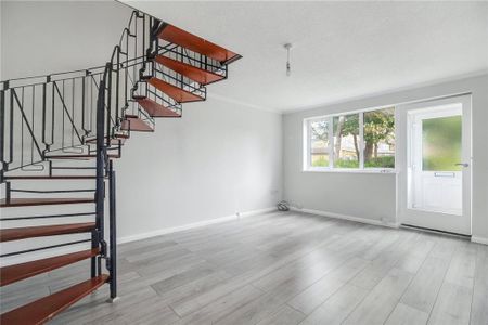 2 bedroom terraced house to rent - Photo 2