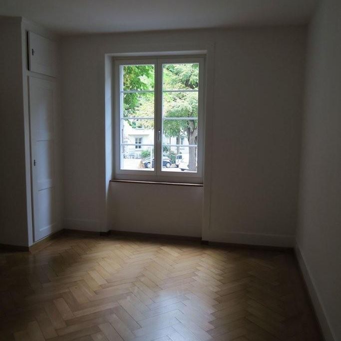 BEFRISTET ZU VERMIETEN - charmante Altbauwohnung im Breitenrain - Photo 1